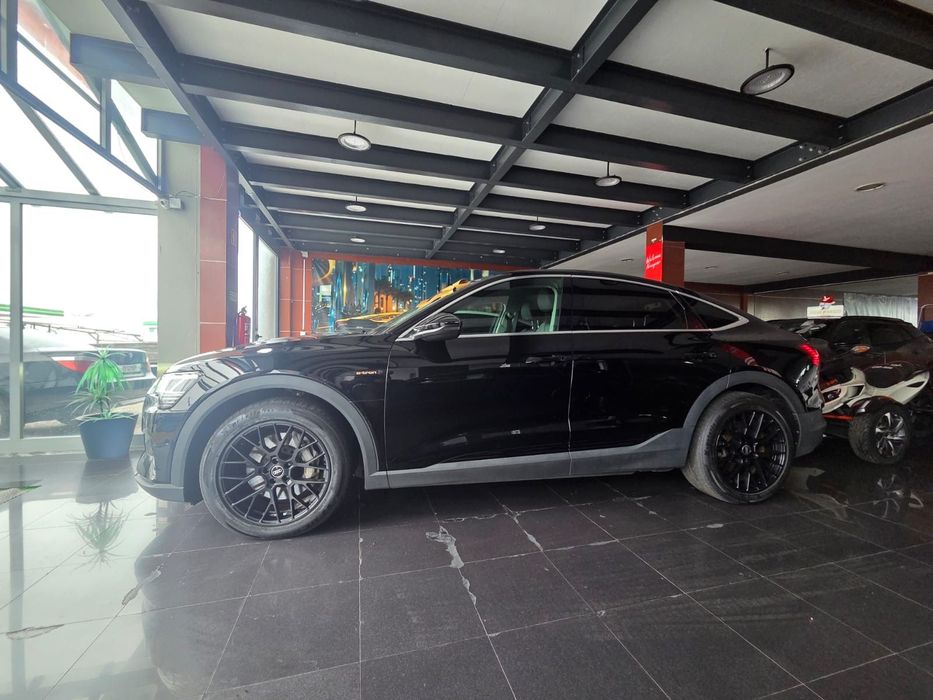 Audi e-tron Sportback 50 quattro advanced