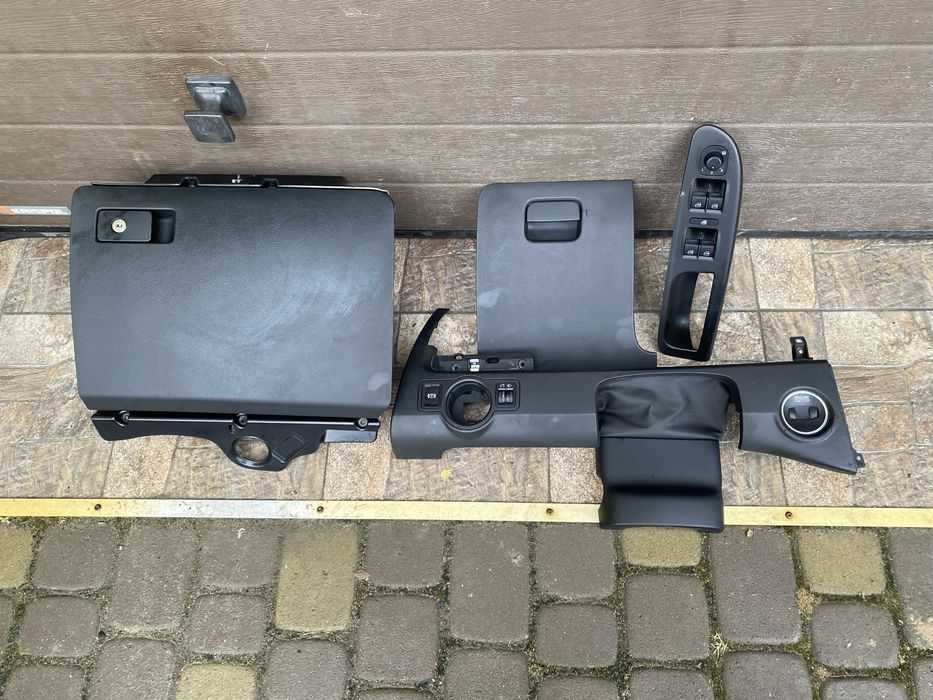 VW Passat B6, B7, CC 3C0864207P Бардачок 3C1857097BC 3C1857200H 3C1857921M