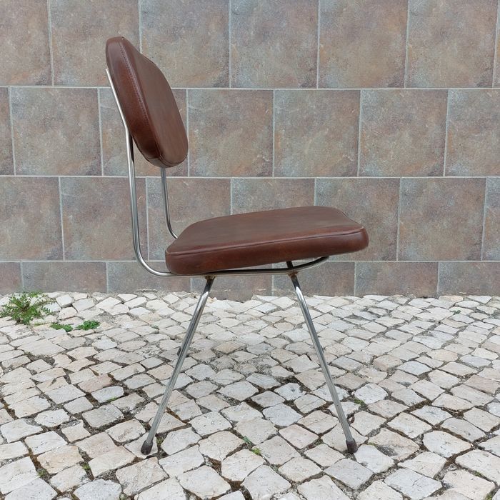 Cadeiras Prestígio Daciano da Costa