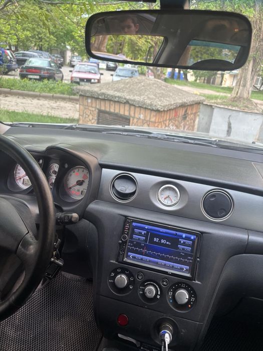 Mitsubishi Outlander / міцубісі аутлендер