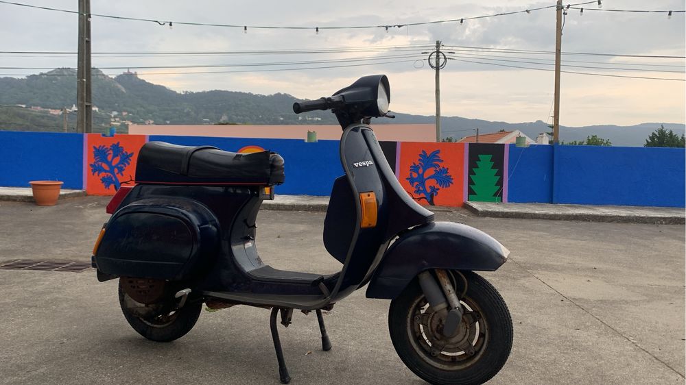 Vespa pk50 azul usada