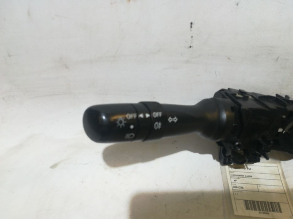 Conjunto / manetes de luzes e limpa vidros PEUGEOT 107