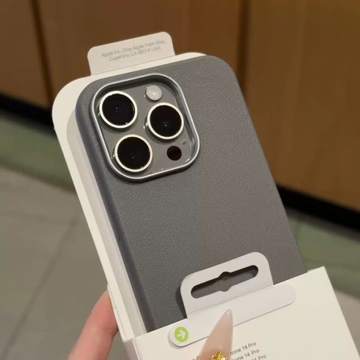 Чохол на  Iphone