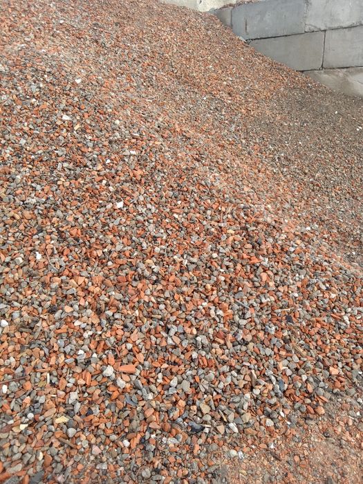 Tłuczeń ,gruz budowlany na utwardzenie