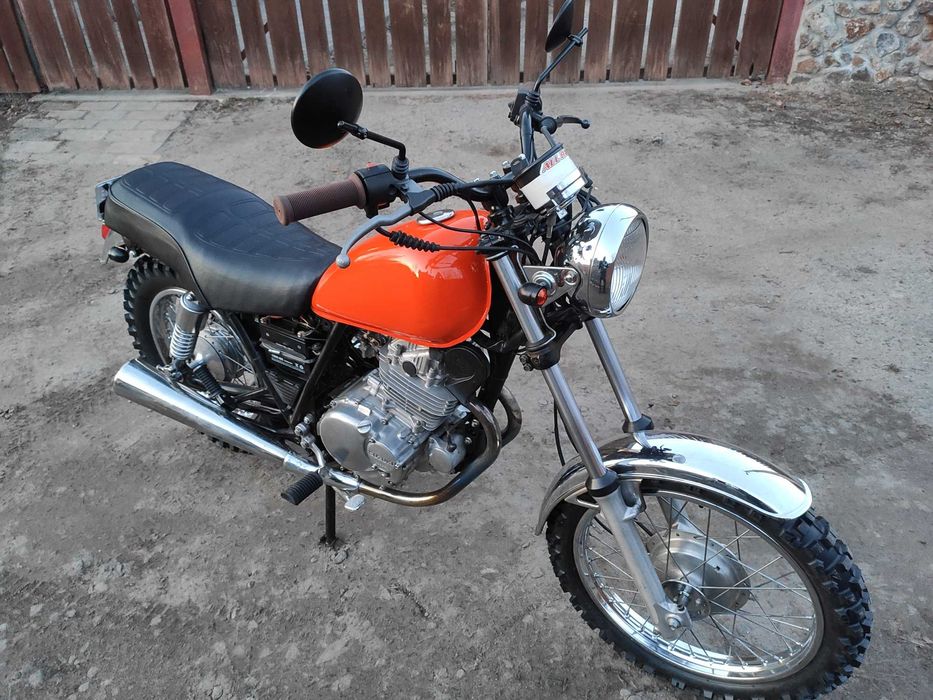 Мотоцикл Suzuki 250