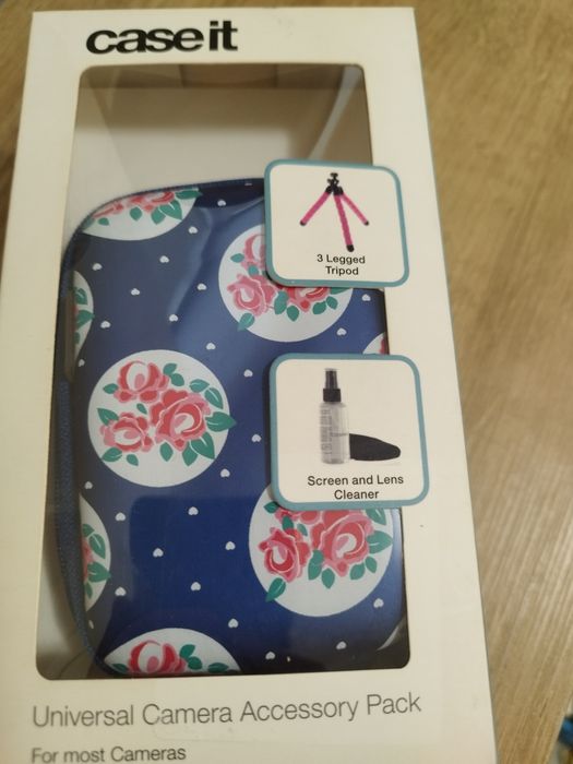 Etui i akcesoria na aparat fotograficzny