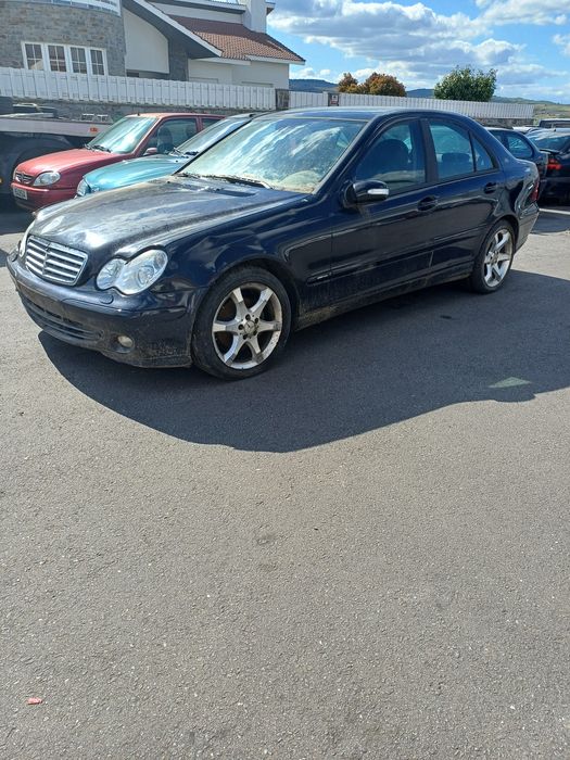 Mercedes c 180 kompressor para peças