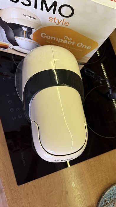 Ekspres Tassimo Style kremowy + szklanki Tassimo