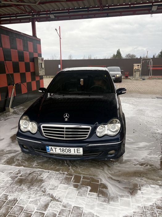 Продам мерса c200 w203!!