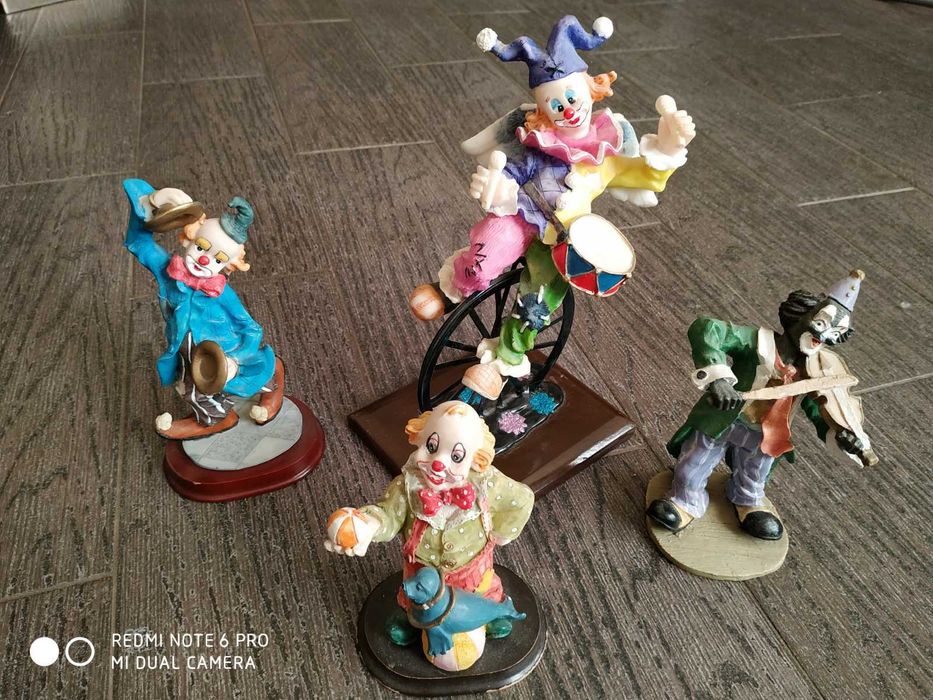 Фигурки,статуэтки клоунов