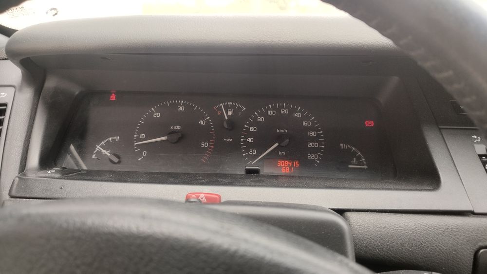 Renault Safrane 1998