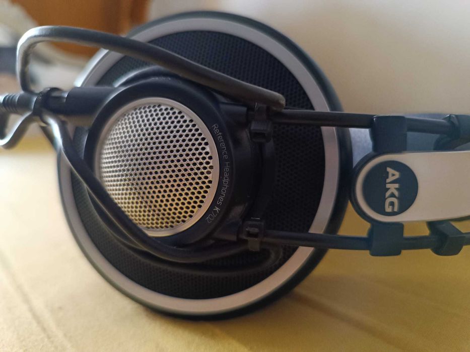 Headphones AKG -K 702 . Excelente Estado