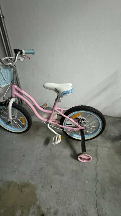 Bicicleta menina