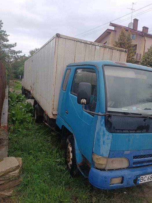 вантажне авто DongFeng2005