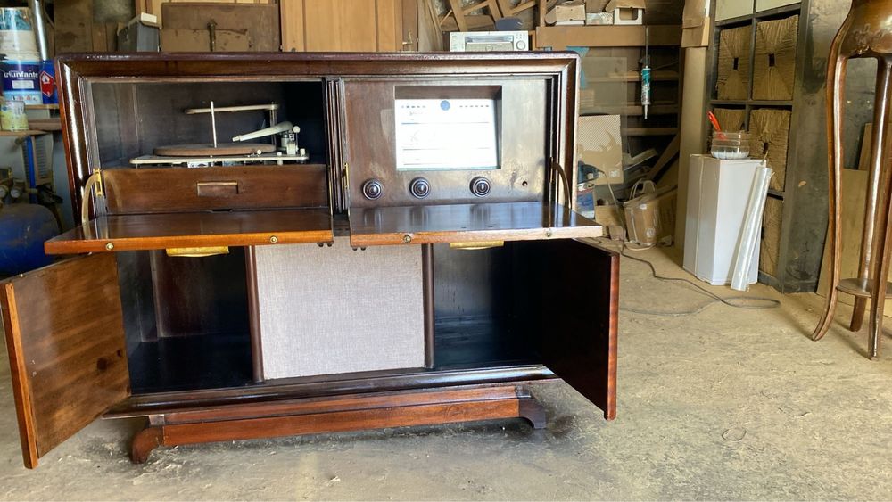 SONORA EXCELLENCE 601 Portable Turntable Radio (1960, Restored)64552831641729124