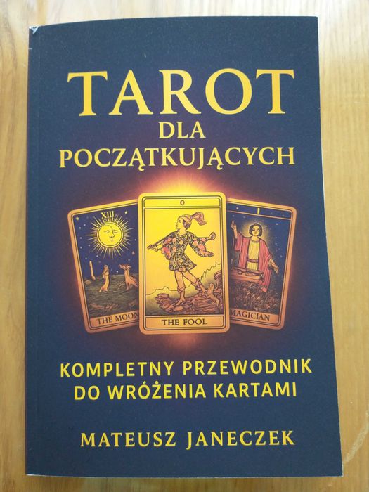 Karty tarota Książka Tarot dla poczatkujących.
