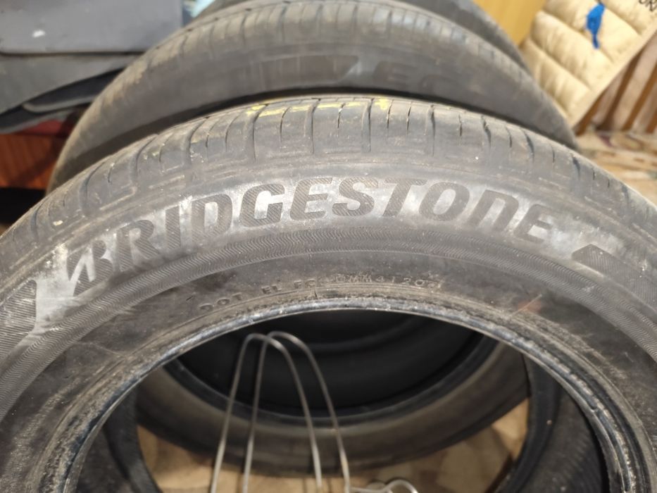 Продам шины Bridgestone