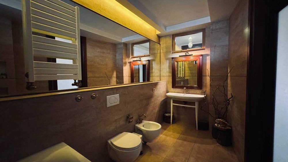 Продаємо сучасний будинок Еліт-класу на Цементників