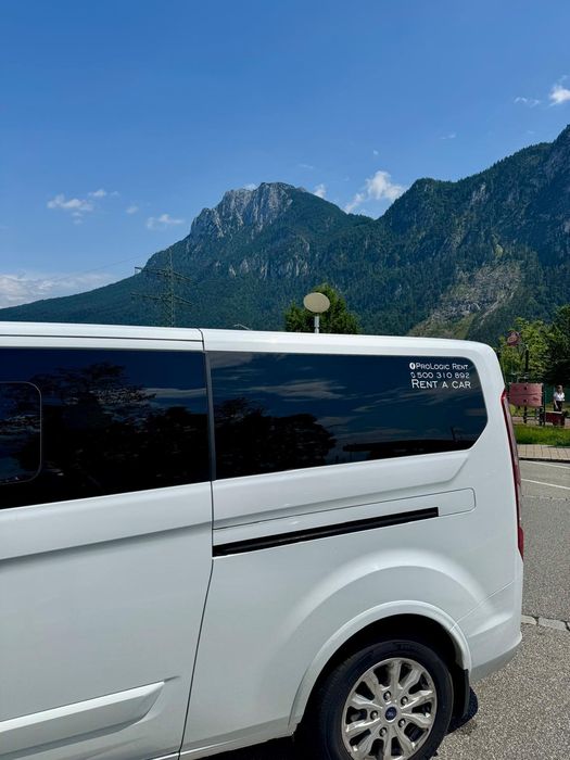 Wynajem Busa 8-osobowy automat