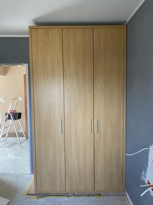 Szafa w dobrym stanie