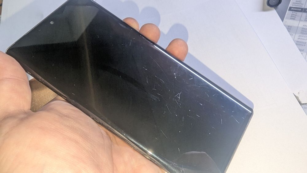Продам Pixel 6 pro 256