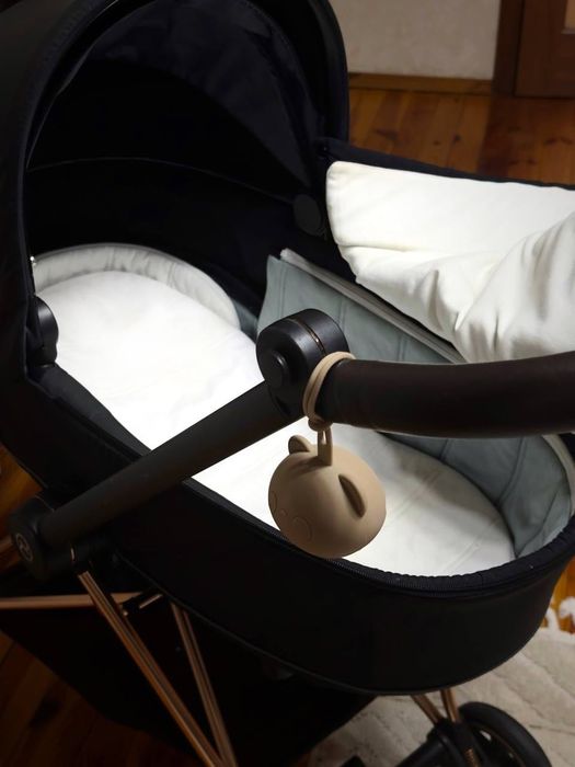 Cybex Mios 4.0 люлька Deep Black / шасі Rose Gold