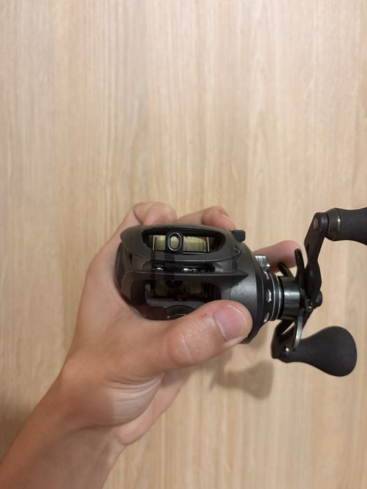 Carreto Casting Caperlan WXM 300 RC – Como Novo