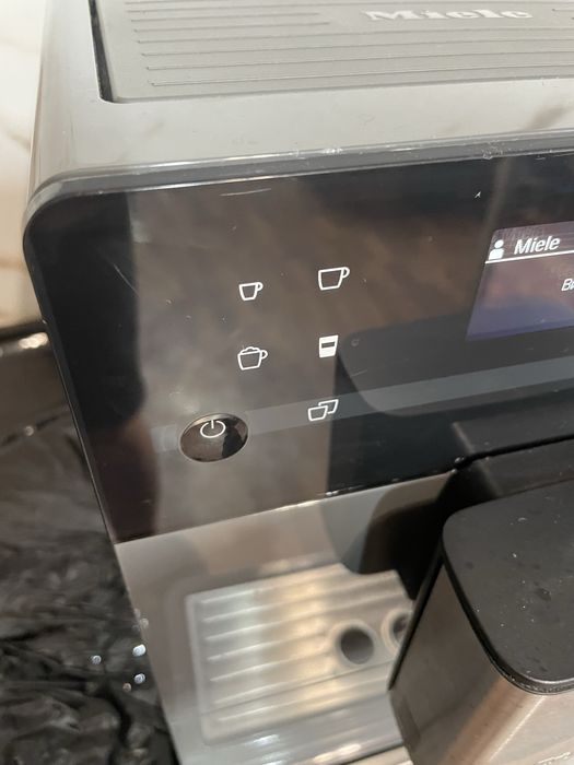 Miele CM5300 кавомашина