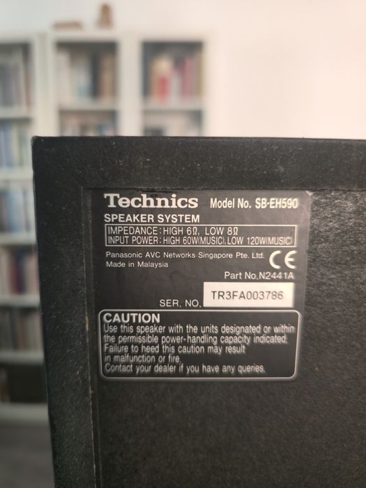 Colunas de som technics