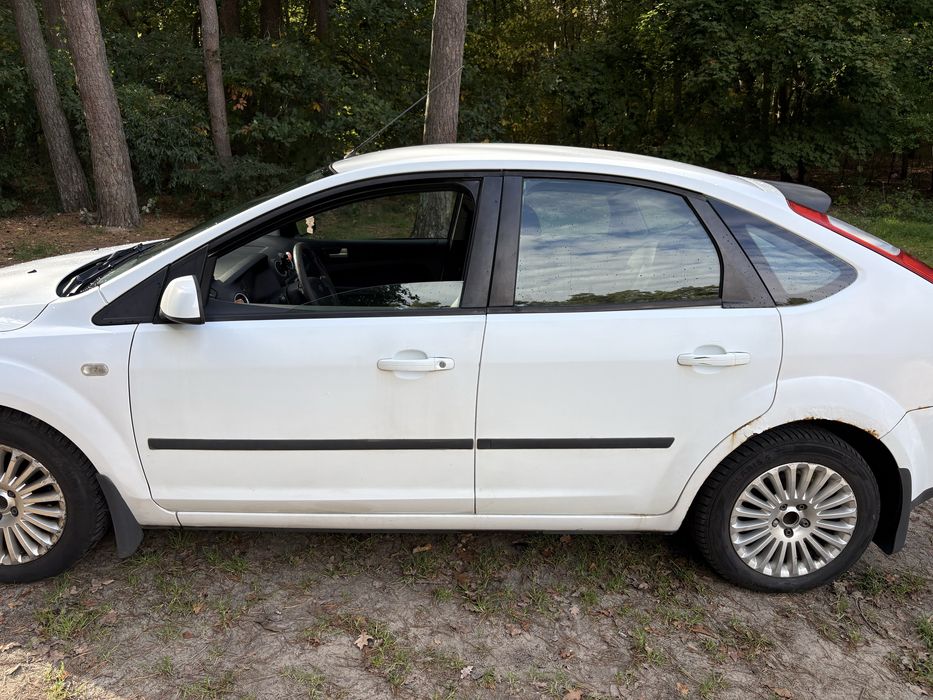 Sprzedam Ford Focus 1,6