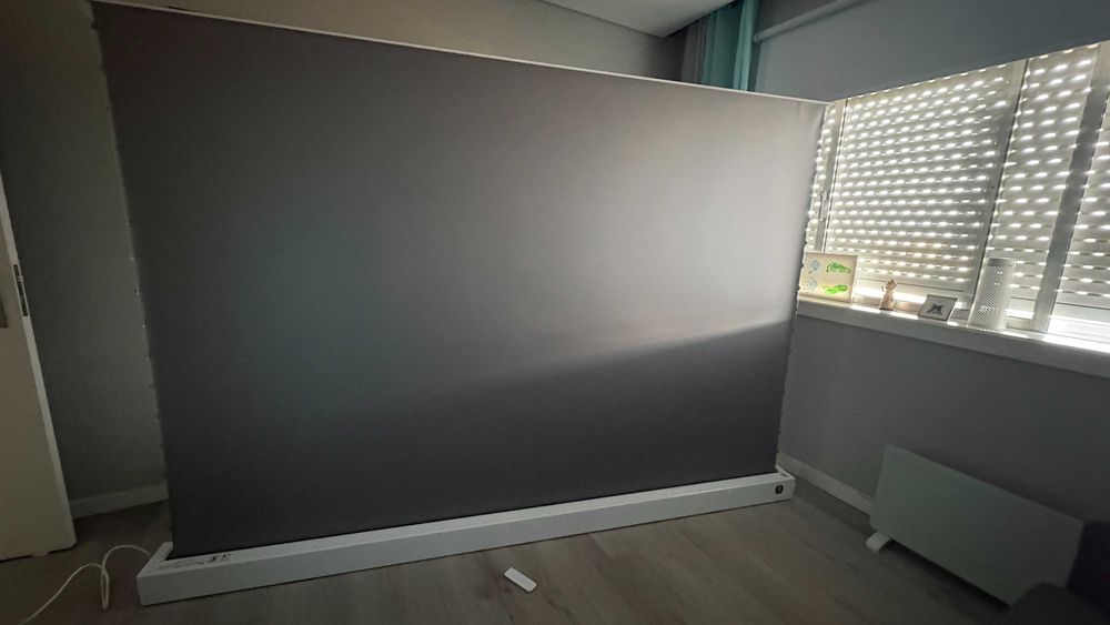 Xijing Motorized Tensioned Projector Screen, 110", with Remote Control64284297876354122