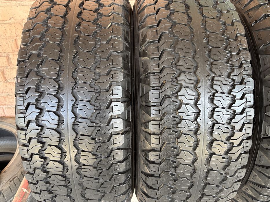 Комплект Всесезоних шин 245/70R16c Good Year