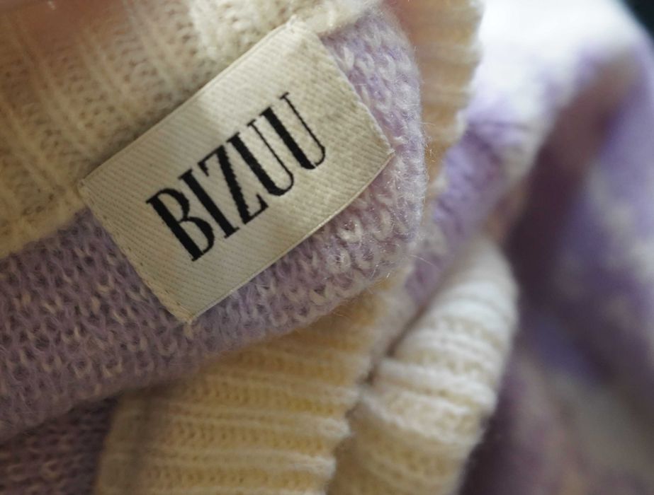 Sweter Bizuu z bufkami