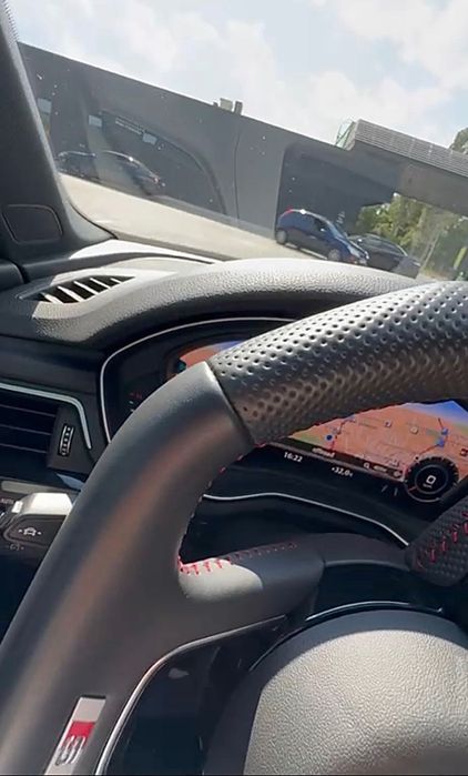 Audi A4B9 Prestige S-Line