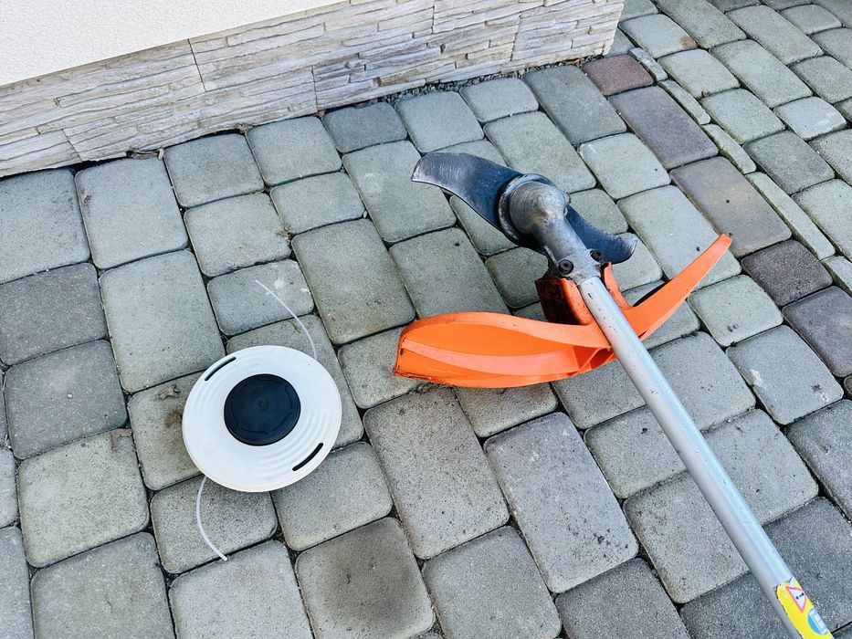 Kosa spalinowa Stihl Fs 350 - 2,2 km szelki