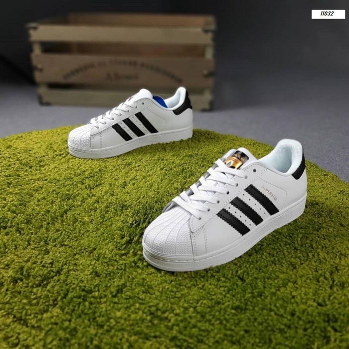 ЗНИЖКА! Кросівки Adidas Superstar white / білі