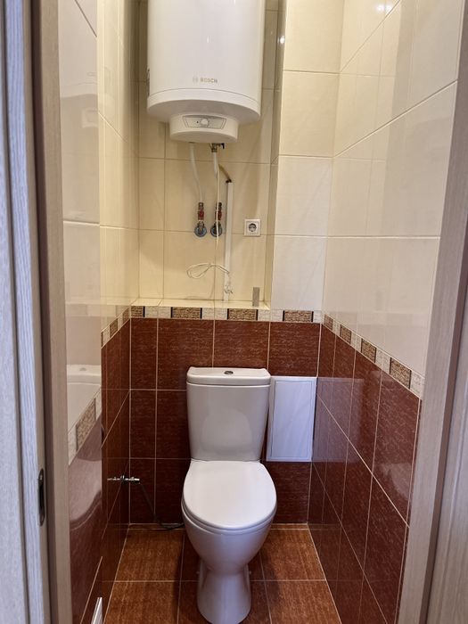 2-комнатная с евроремонтом на Заболотного - Сахарова!