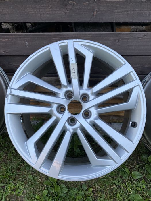 Диски audi q5 80a R20