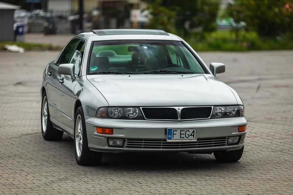 Mitsubishi Diamante