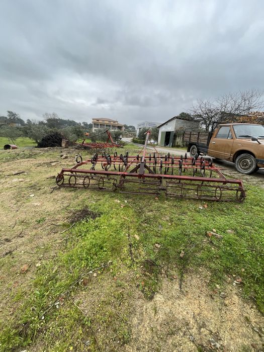 Em muito bom estado como se ve nas fotos