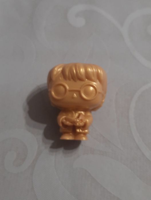 Boneco da kinder de Harry Potter