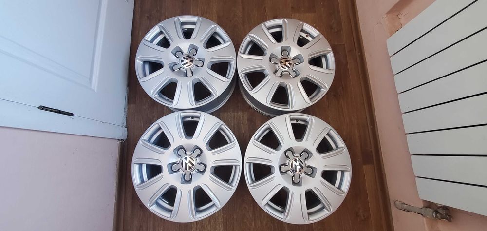 Диски 5 112 R16 Volkswagen Tiguan, Audi Q-3 6,5J ET 33