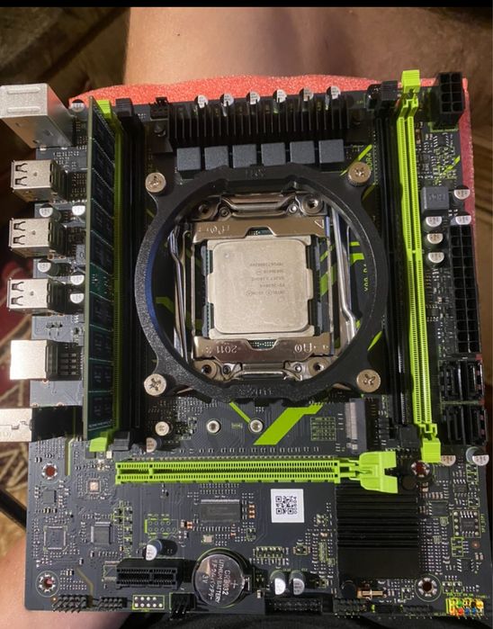 SOYO X99 Xeon E5-2630 v4 32gb озу і охолодженя