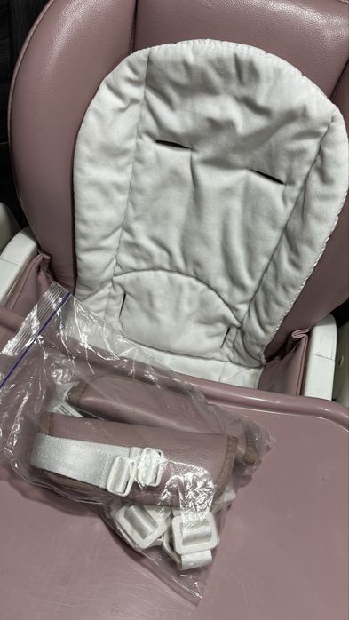 Стільчик для годуваня CARRELLO STELLA