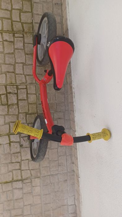 Bicicleta de criança sem pedais