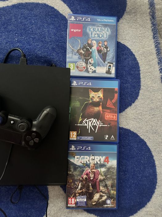 Konsola ps4 1tb używana