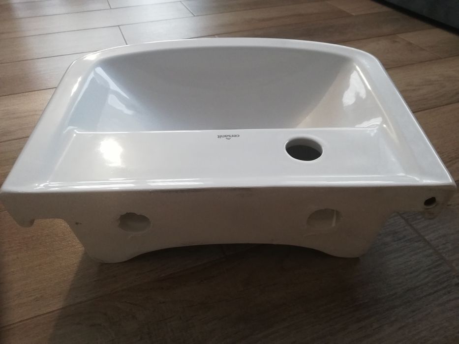 Umywalka wisząca półokrągła Cersanit Arteco biała 40 cm, lewa