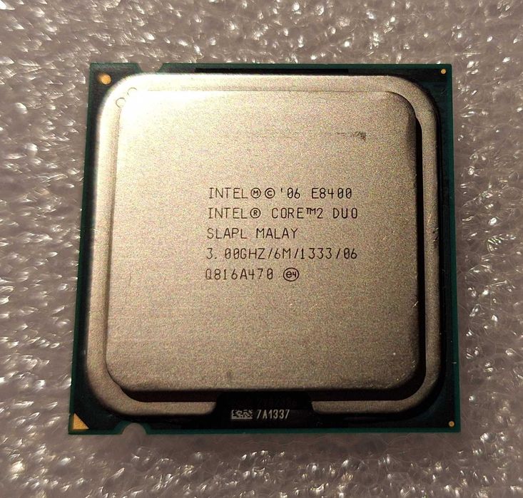 Procesor Intel Core 2 Duo E8400 3.00 GHz – LGA775 – sprawny