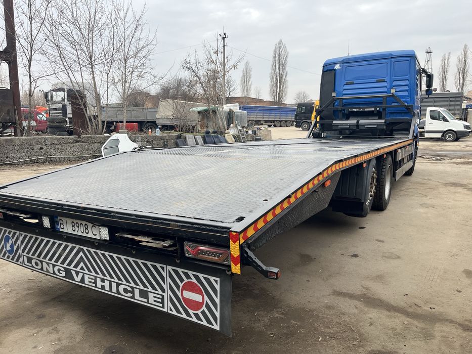 Евакуатор MAN TGA 26.413.