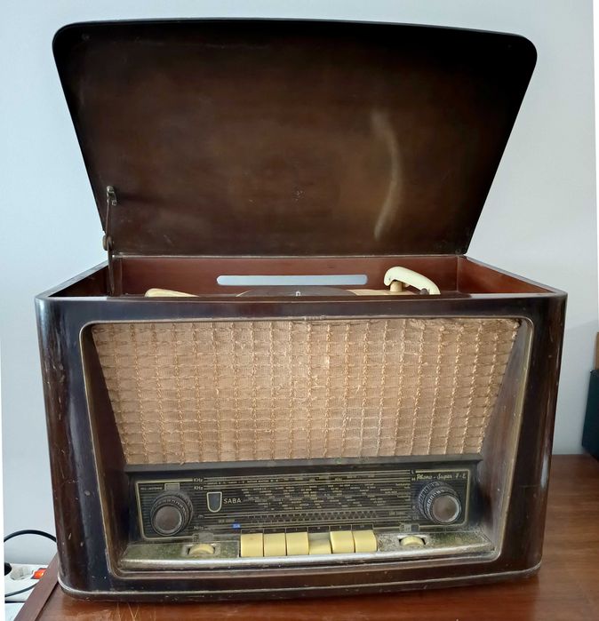 Telefonia vintage Saba Phono-Super 7-E